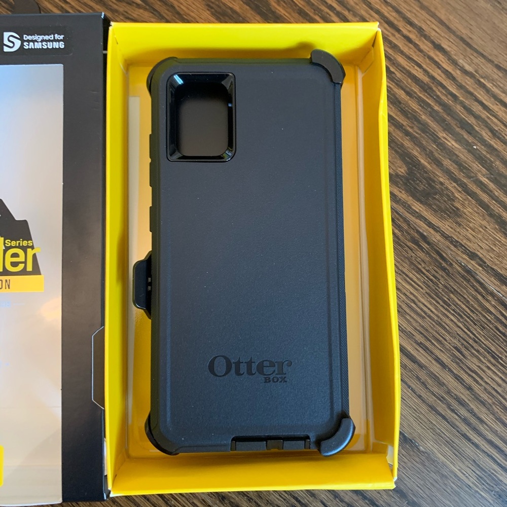 NWT Otterbox Samsung Galaxy A51 Defender Case